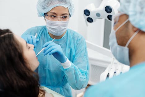 4 grunde til at du skal besøge en tandlæge