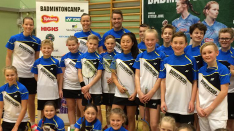 Verdensstjerner starter badminton-camp