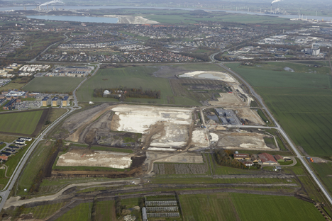 Frosten får byggeri af supersygehus til at gå i stå