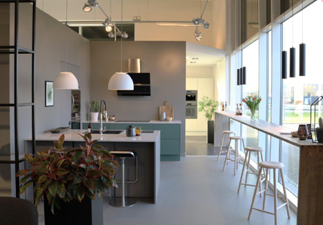 Ny Invitabutik i Aalborg gør kreativ køkkendesign til en leg