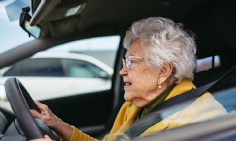Vækker stadig stor bekymring: Selvbestemmelse vs. trafiksikkerhed ved kørekortfornyelse hos ældre bilister
