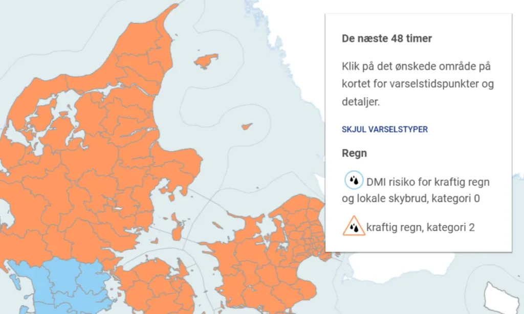 DMI udsender varsel: Kraftig regn og lokale skybrud rammer landet mandag