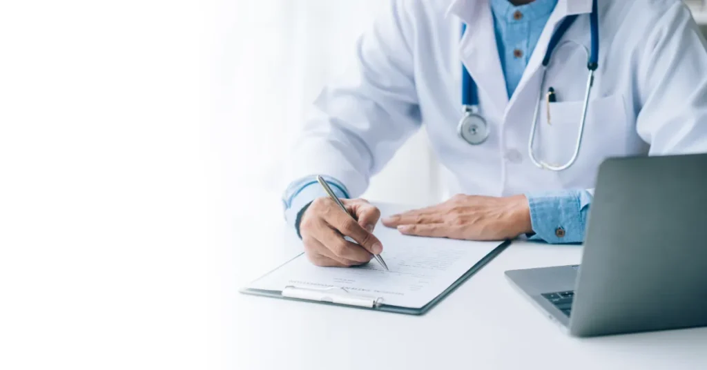 Ny aftale skal gøre det lettere at få flere praktiserende læger i 2026